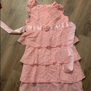 Girls pink dress